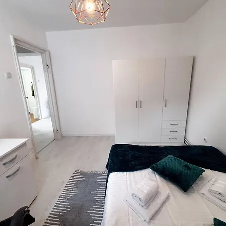 Apartment Siesta Nest- Quiet