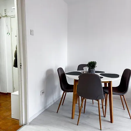 Siesta Nest- Quiet 公寓 *